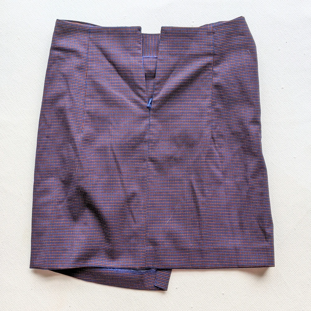 Aritzia Babaton Jethro Twisted Mini Skirt - Picture 8 of 11